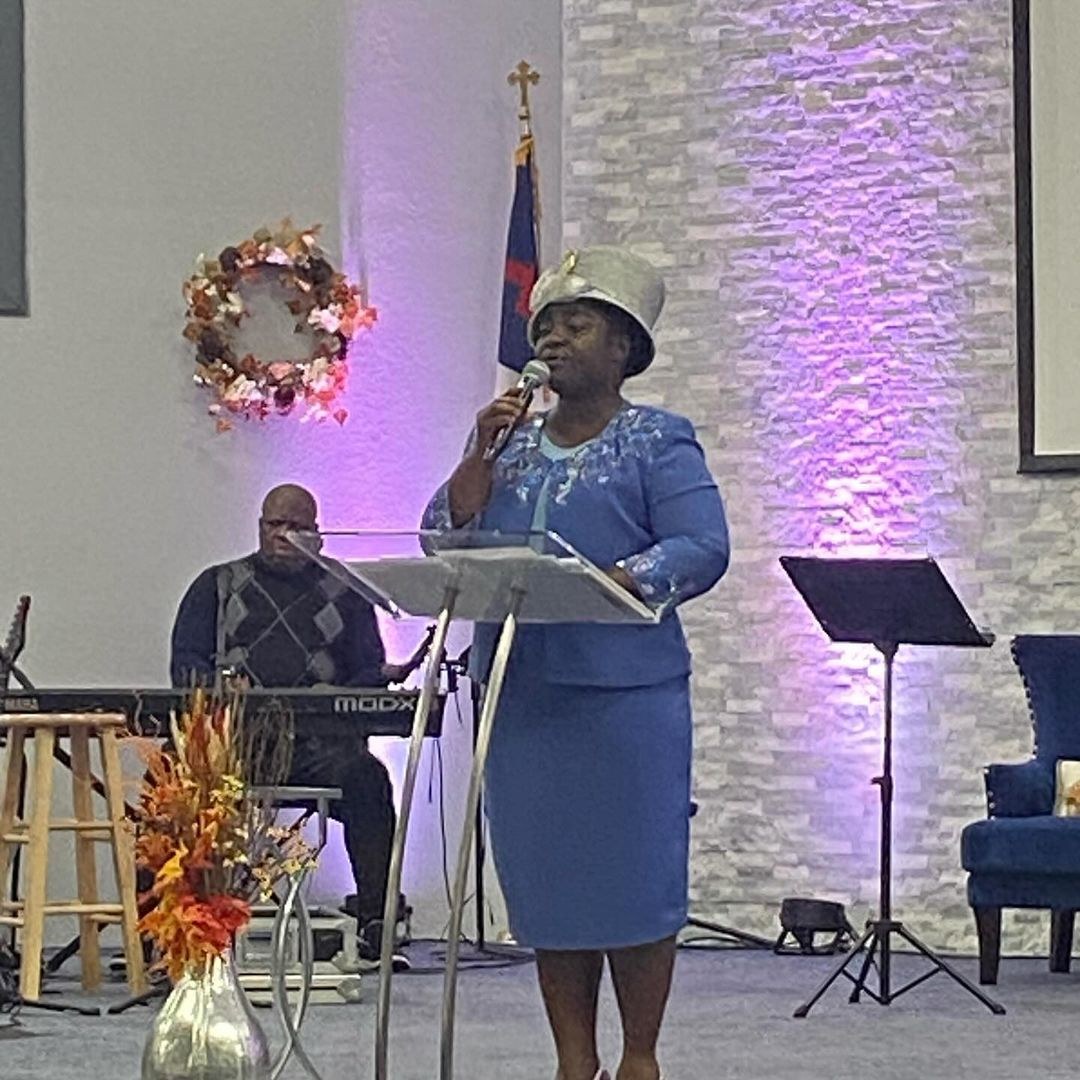Pastor (Mrs.) Oluwatoyin Oni